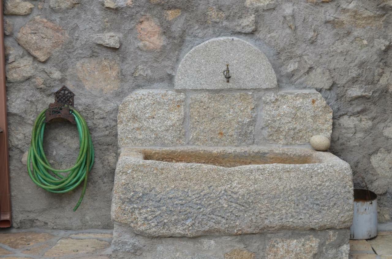 Casa Rural La Gabina Munogalindo Εξωτερικό φωτογραφία